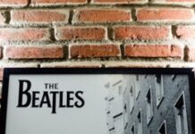 5 Tips to Help You Collect Beatles Memorabilia Collect Beatles Memorabilia